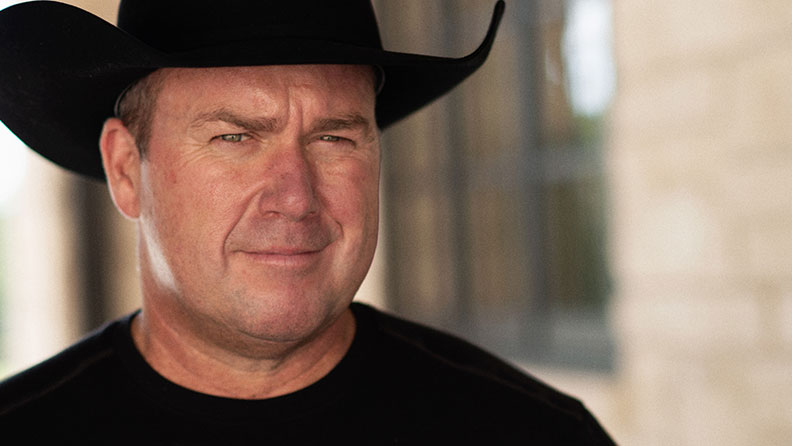 Rodney Carrington.