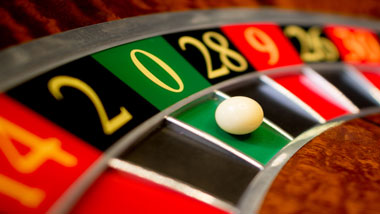 Friends play roulette at Hollywood Casino Columbus